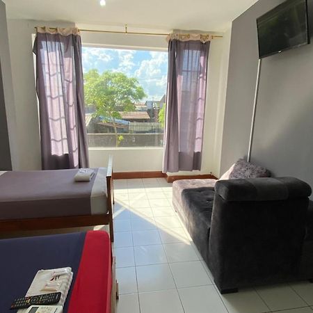 Hostal Casa Blanca Puerto Francisco de Orellana Eksteriør billede