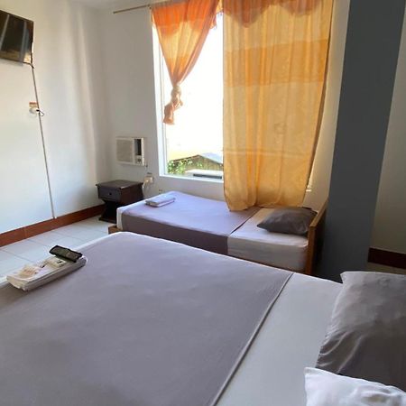 Hostal Casa Blanca Puerto Francisco de Orellana Eksteriør billede