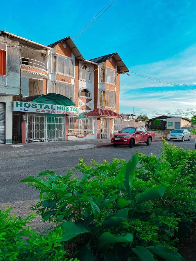 Hostal Casa Blanca Puerto Francisco de Orellana Eksteriør billede