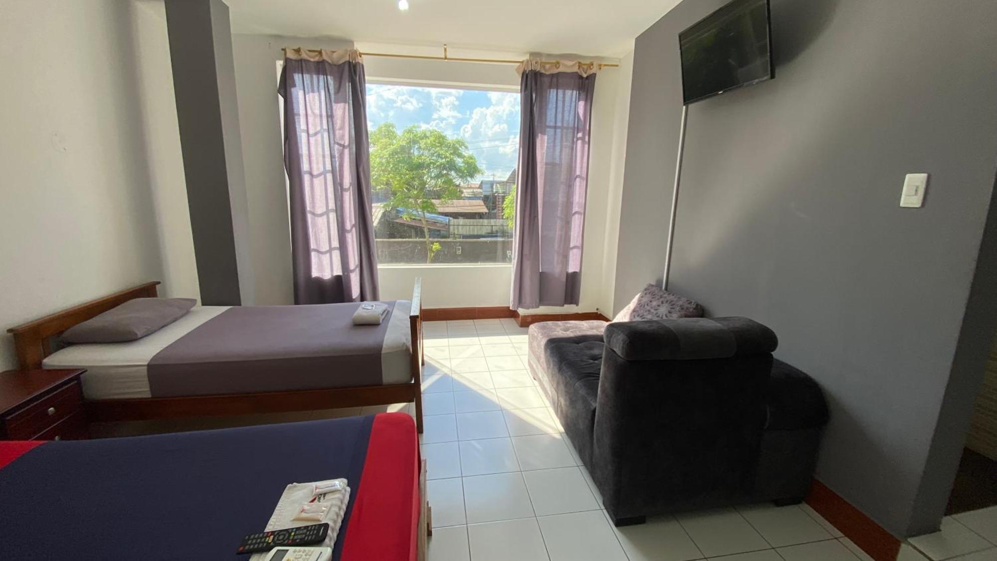 Hostal Casa Blanca Puerto Francisco de Orellana Eksteriør billede