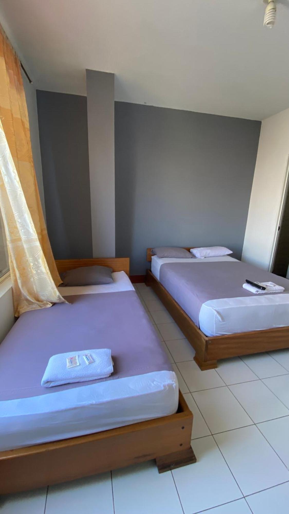 Hostal Casa Blanca Puerto Francisco de Orellana Eksteriør billede